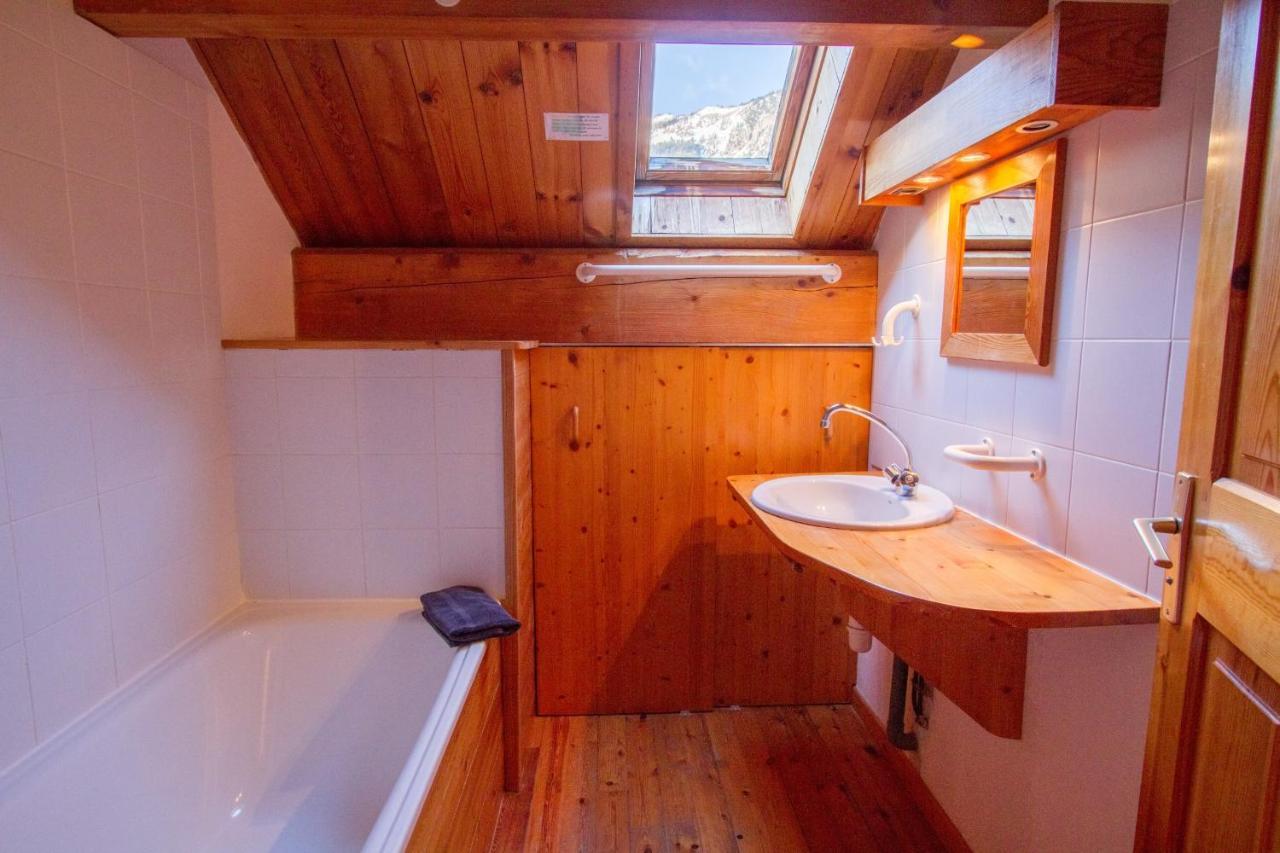 Chalet Le Melezin Hameau Des Chazals Nevache Hautes Alpes 외부 사진